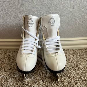 JACKSON GLACIER 350 ICE SKATES GIRLS SIZE 4